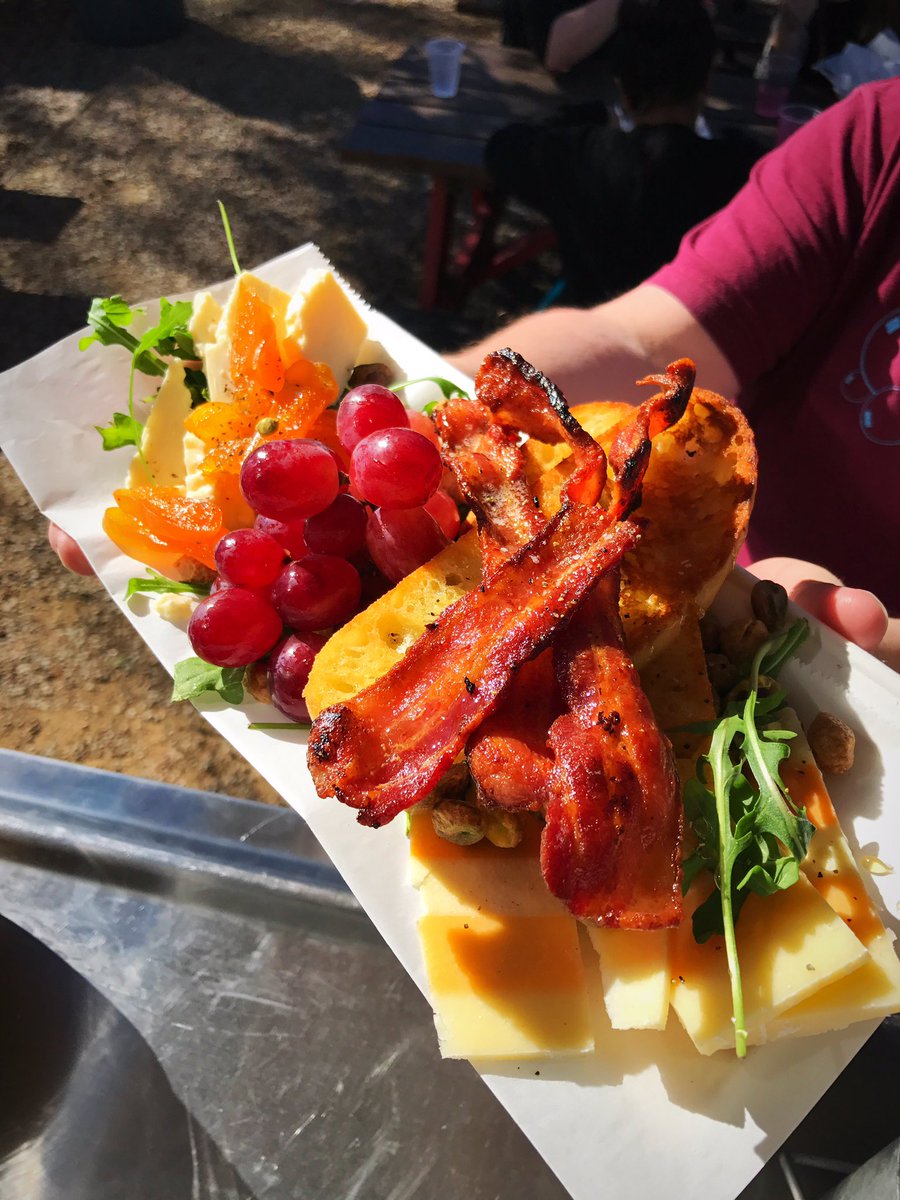 Lil Luckybee Kitchen snack and a lil sunshine <a href="/FWFoodPark/">Fort Worth Food Park</a>  today...