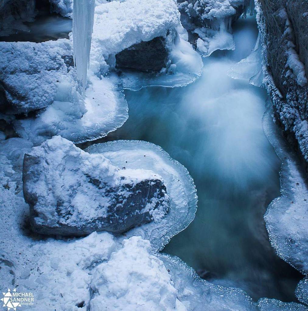 msandner77's tweet photo. #ice #water #winter #frozen #alps #alpen #eis #partnachklamm #partnach #cold #naturelover … https://t.co/81O0kfZaat https://t.co/BZdPD5deVE