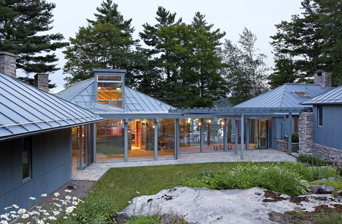 homescottages's tweet photo. Create a #cottage of pavilions so you can enjoy many #views. Read #Muskoka Impressions Issue 6/16 #homes #reno #decor #realestate https://t.co/jFexUwRXjY