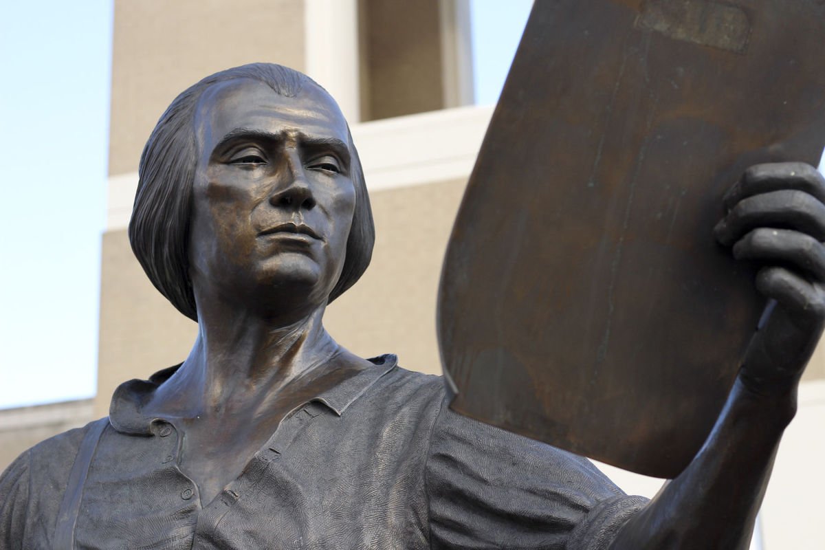 .@SGAjmu  works to approve building of James Madison statue in D.C. ow.ly/2PCM308sLCA