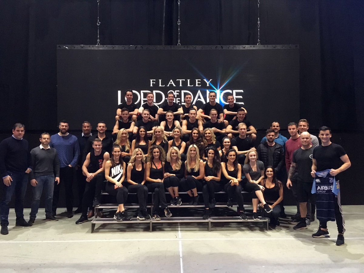 Great to have <a href="/RichardHughes13/">Richard Hughes</a> &amp; <a href="/cardiff_blues/">Cardiff Blues</a> in the audience tonight <a href="/stdavidshall/">St David's Hall</a> 🙌