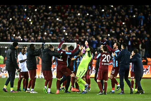 ciddiyim aradığım ruh..#BugünGünlerdenTrabzonspor #Trabzonspor izlerken ağzım bağımsızlığını ilan etti,öyle bi sevinç❤️