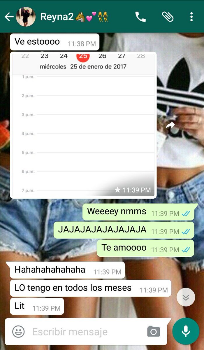 xmelaniezavala's tweet photo. Para que quiero novio si tengo a esta loca de mi mejor amiga😂💗 #25dcm https://t.co/sLKHvx6tJ3
