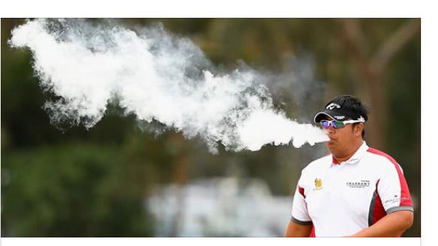herb_no's tweet photo. Can you holler Aphibarnrat! Dudes vaping Bermuda grass flav. #SnoopDoggNHL #Vapingiscool #tifway419 @ClubProGuy https://t.co/RZ15PbZMjl