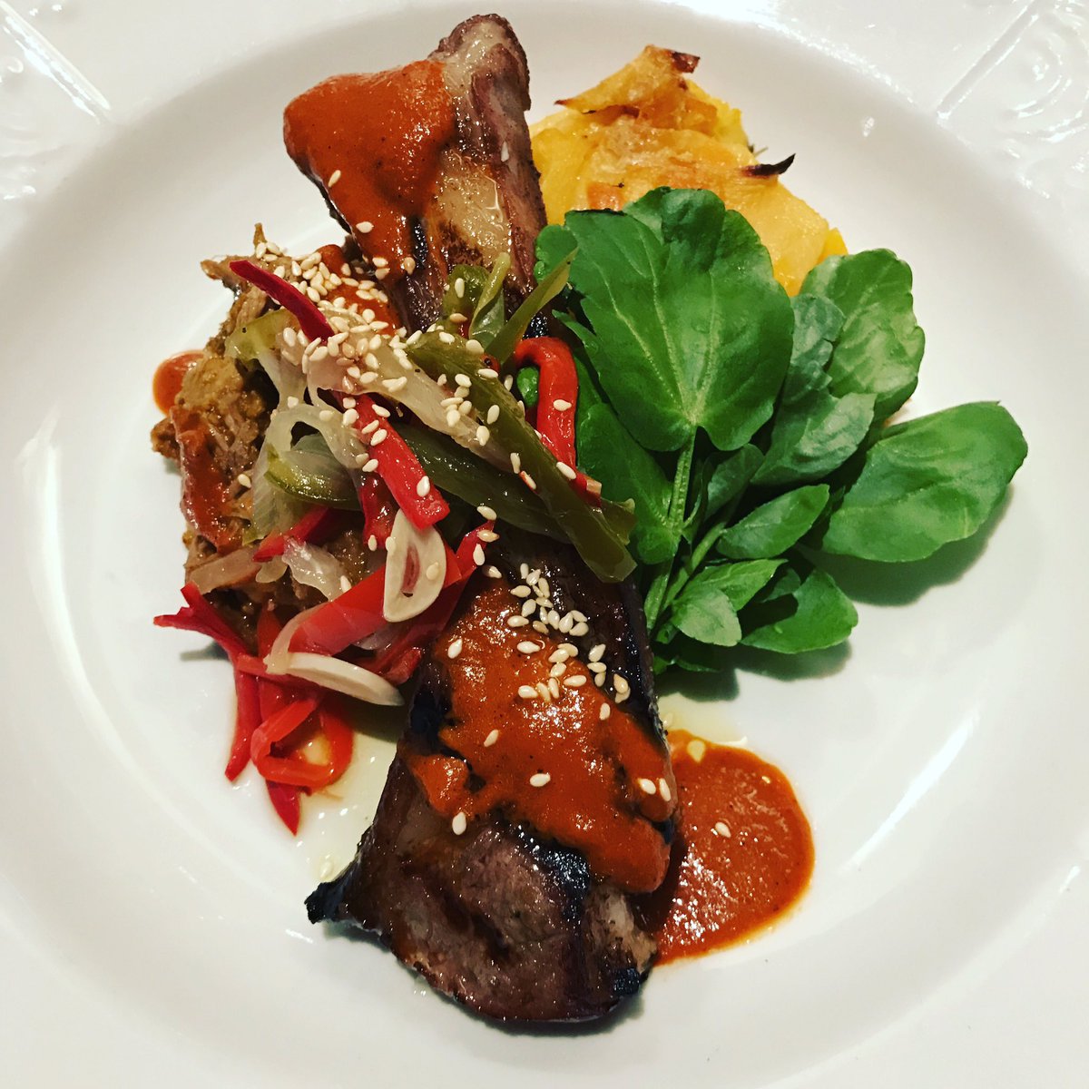 Xicopdx's tweet photo. #xicopdx #pdxeats #goat🐐 #dinnertonight #brooksidefarm #barbacoa #goatchops #comfortfood #comeforthefoodstayforthemezcal https://t.co/naVHof8FaS