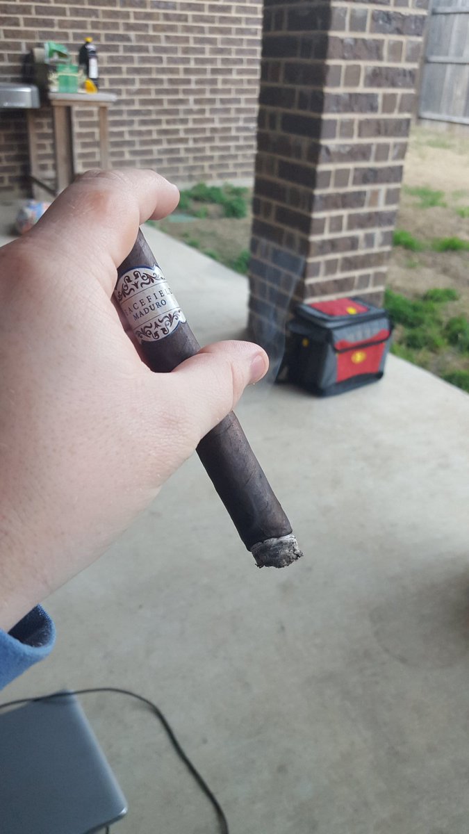 Seeking a little peace in this world. @peacefieldCigars #Nicaragua #maduro