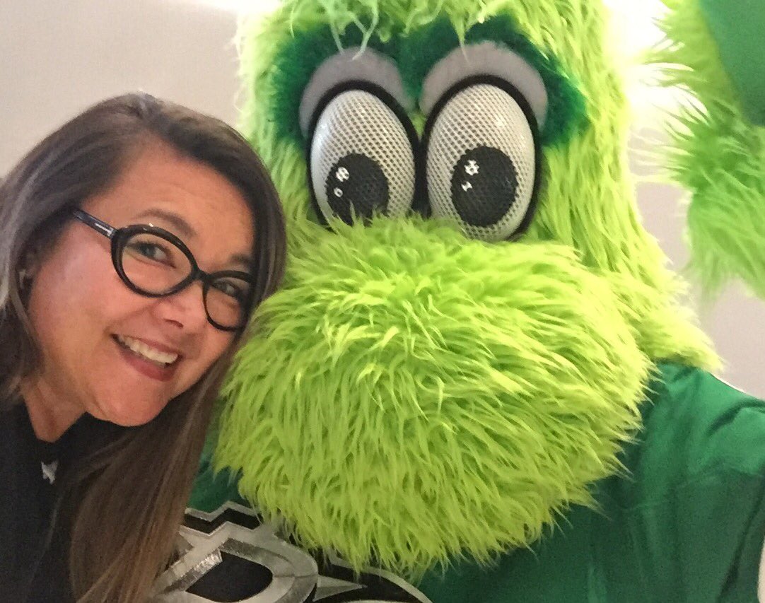 Favorite #NHLAllStarWeekend mascot, #victoregreen