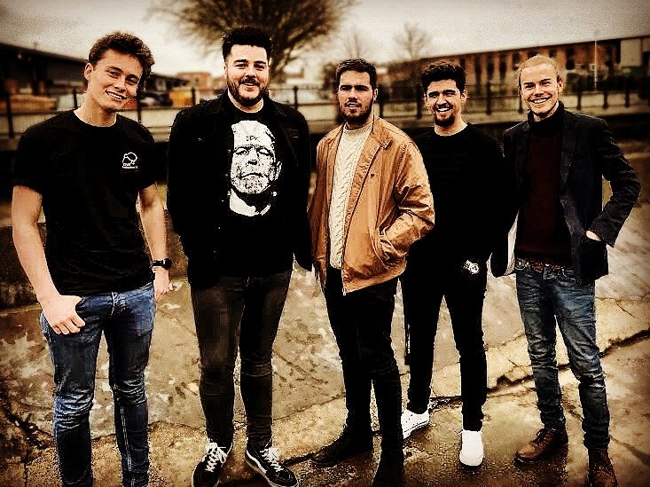 Nick_Millen's tweet photo. Great 5 hour rehearsal today with the new band👌 @theovinesband https://t.co/mn4f4pVmP1