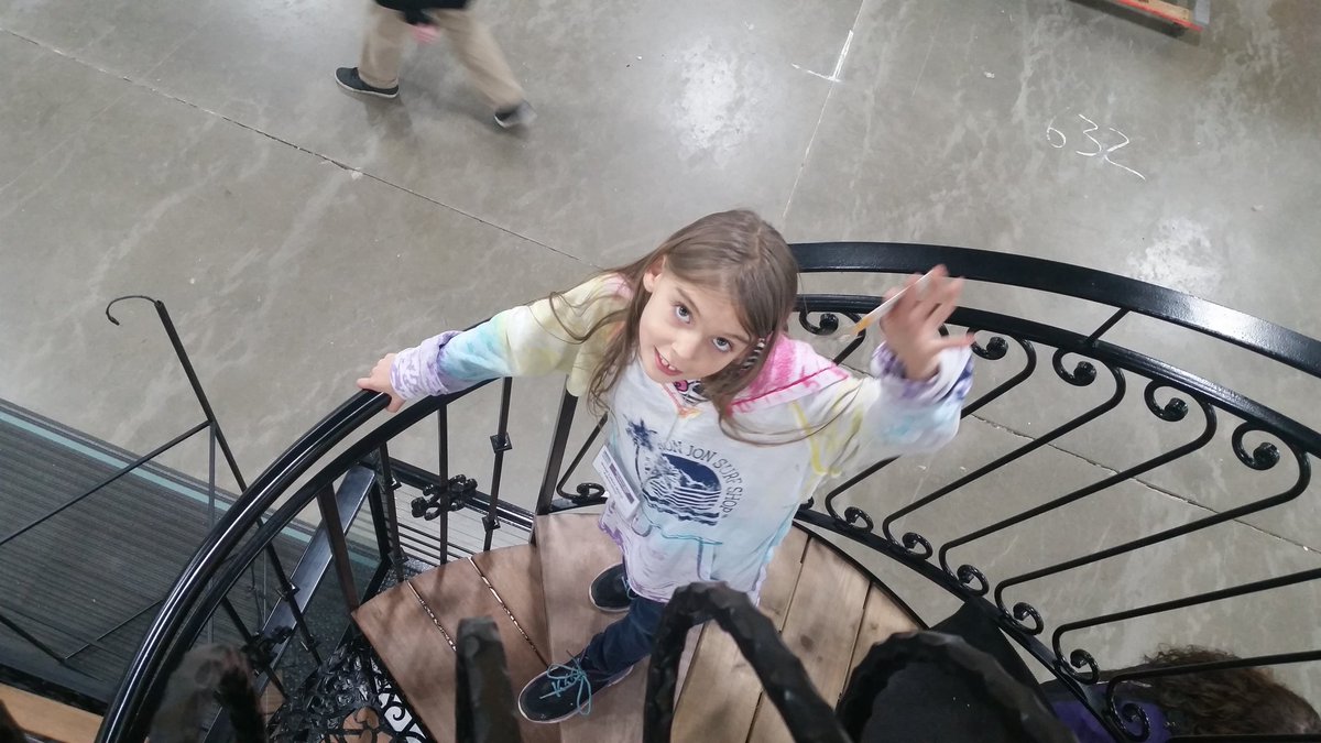 Deb_Plo's tweet photo. #HomeImprovement show in Novi. #SundayFunday https://t.co/BgAk3AXkdg