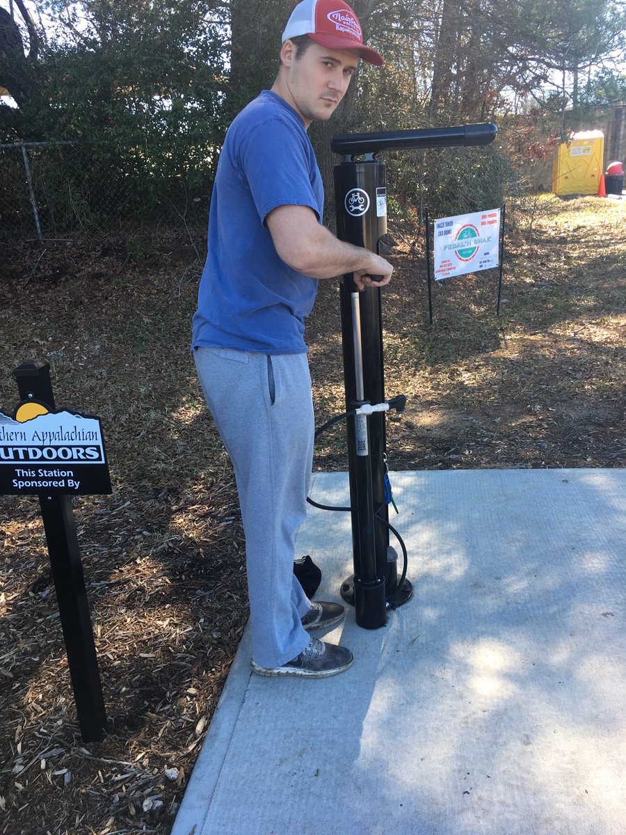 fatty593's tweet photo. @City_of_Pickens #takemetopickens @cuprtm https://t.co/0aH4Duhb5W