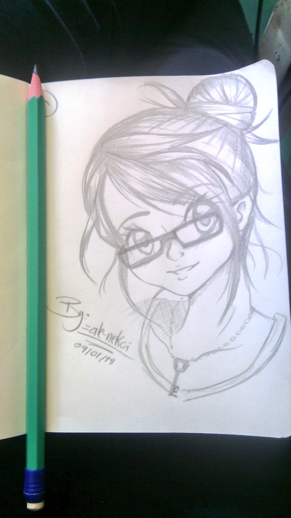 alenekoi's tweet photo. Estrenando el sketch note que me gane en el #GGMEETUP07 de MARZOESMIO <3 https://t.co/tdhN5t24P9