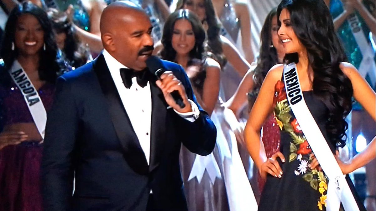 hugonuez's tweet photo. Kristal Silva entre las 13 semi finalistas 👏🏼🇲🇽🎉💯#MissUniverse #missUniverso #mexico #KristalSilvaMU2017 https://t.co/w7d6EGGknE
