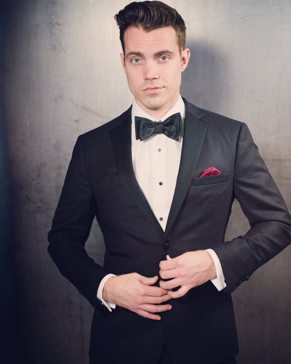 ActorJacktor's tweet image. Coming soon... new promo photos and headshots by @brianmcconkey! Custom tux by @BalaniCustom.

instagram.com/p/BP3lqEXBYSP/