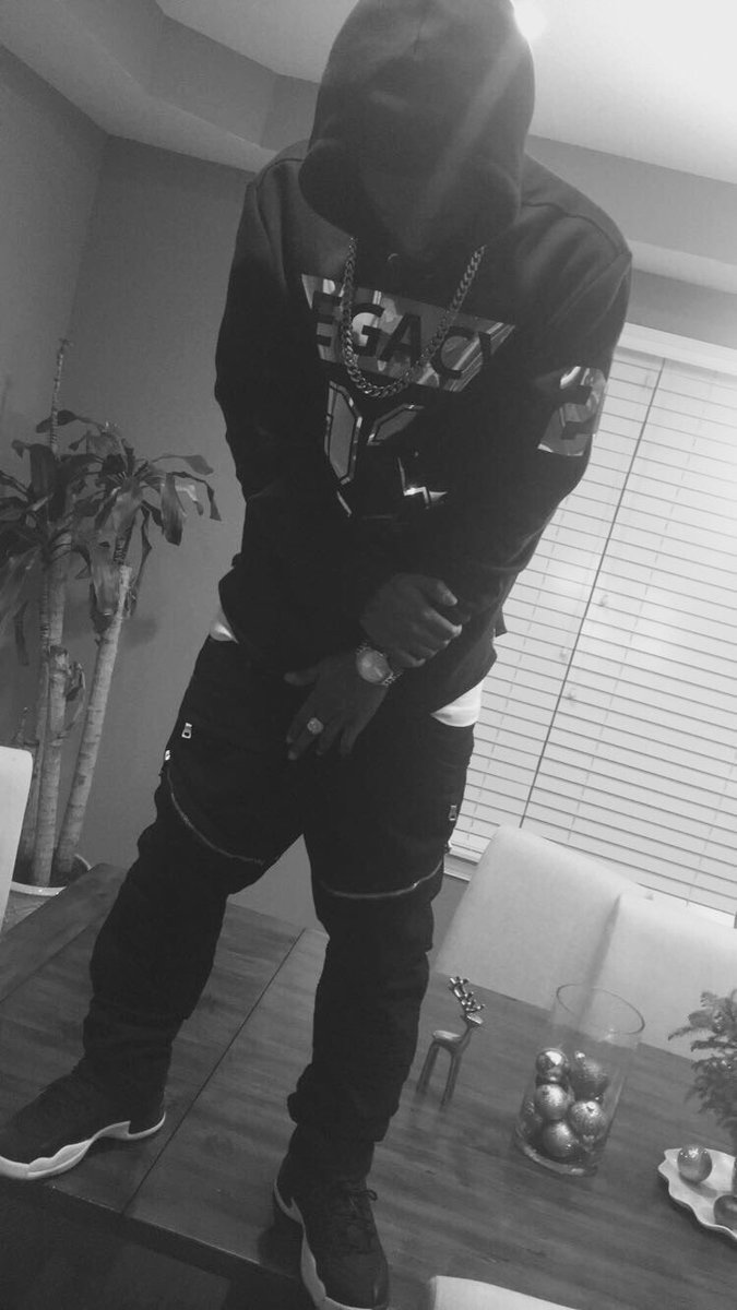 705ENT's tweet image. Happy Gday to @705Pizzle.                "2017 is Yours❗️❗️❗️❗️❗️❗️"