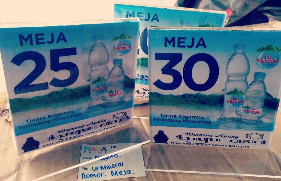 Naga_Printing's tweet photo. #nomermeja #nomermejarestoran
#akrilik
ya disini
#digitalminggubuka 
#digitalprintmalang 
#nagaprint https://t.co/F03fgUM8xy