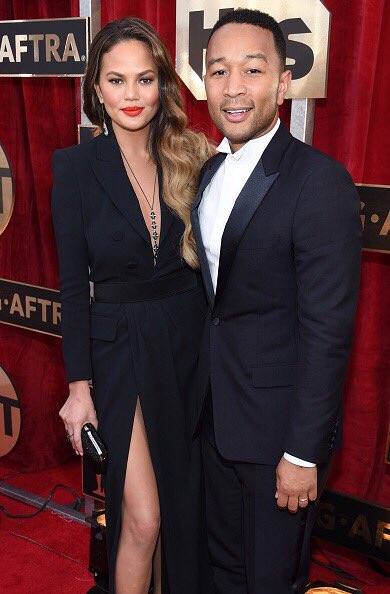 TeigenUpdated's tweet image. January 29: @chrissyteigen and @johnlegend attends The 23rd Annual Screen Actors Guild Awards at The Shrine Auditorium in Los Angeles.