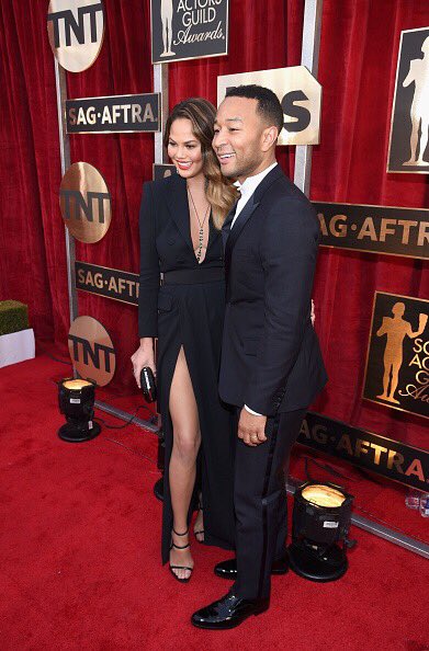 TeigenUpdated's tweet image. January 29: @chrissyteigen and @johnlegend attends The 23rd Annual Screen Actors Guild Awards at The Shrine Auditorium in Los Angeles.