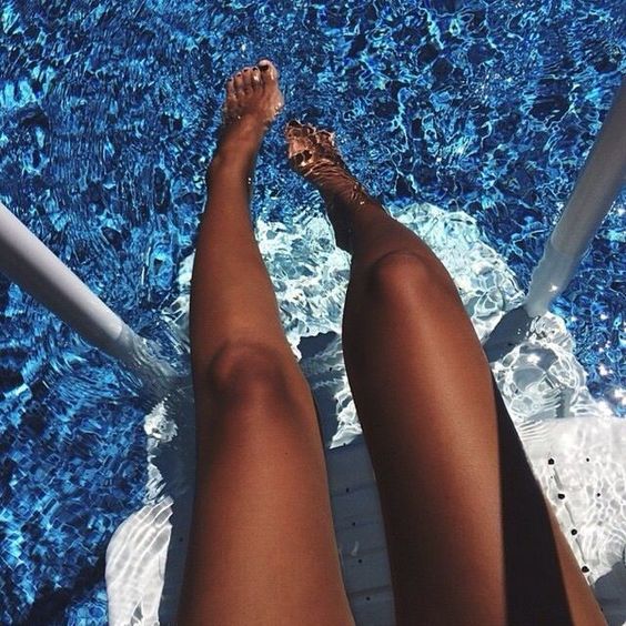 Norvelltan's tweet photo. #HappyMonday 
Who's dreaming of dipping their toes in crystal clear water while sporting a super bronzed tan! https://t.co/PuVvRbKPTX