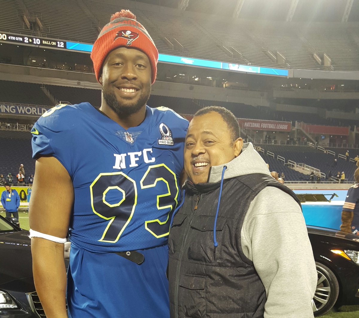 Everedy65's tweet photo. Great to attend pro bowl with 4 time pro bowler and Watkins Man Gerald McCoy Jr https://t.co/9YLvkMQgrZ