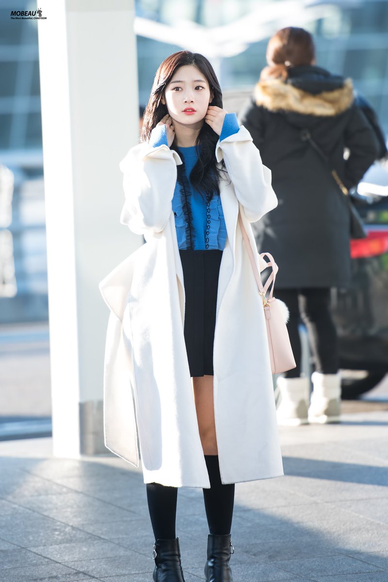 MoBeau_ChaeYeon's tweet photo. 170116 인천공항 베트남 출국 정채연 4pics

공항에 뜬 슈스채연니뮤ㅠㅠ 패셔니스타야ㅠㅠ

#정채연 #채연 #Chaeyeon #다이아 #DIA
@dia_official https://t.co/jajiyAzv71