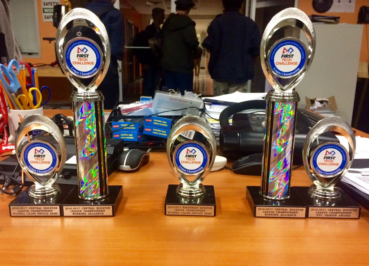 The MoHawk Warriors are proud to say that all four of our teams have qualified for regionals! #omgrobots