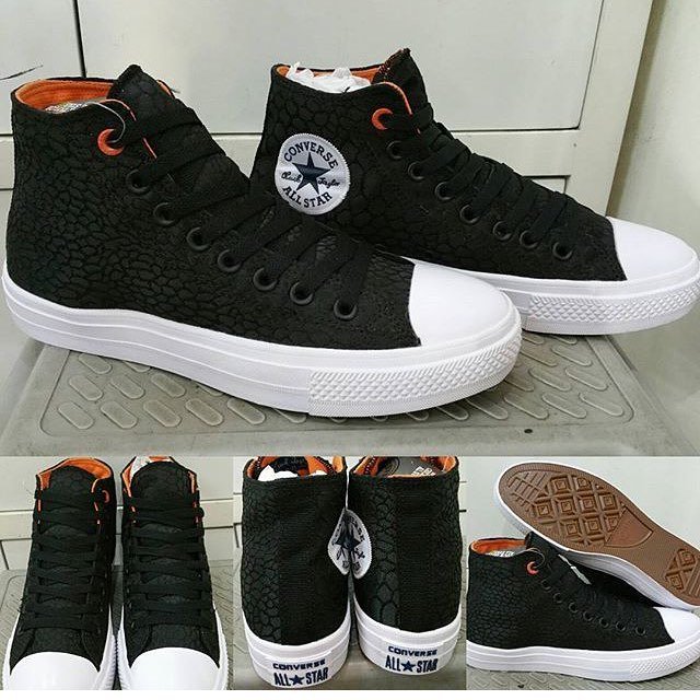 earthflakes tweet media