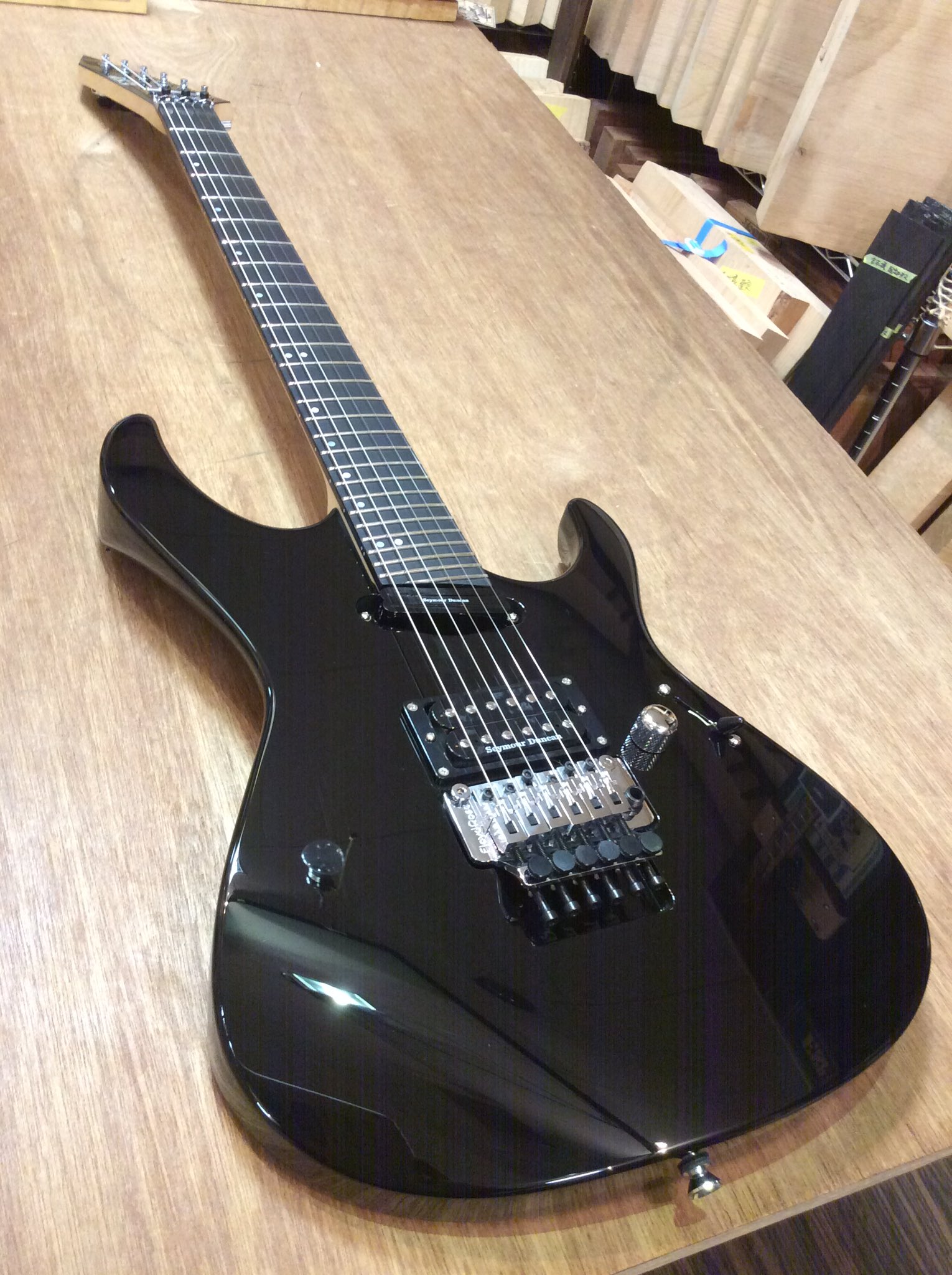 ESP Guitar on Twitter "熱烈なファン多し！ESP Maverick入荷いたしました！ミディアム