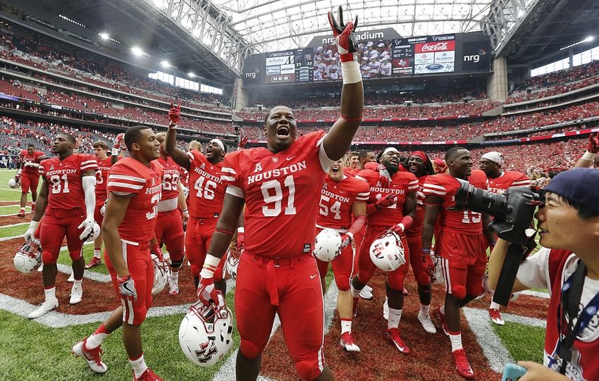 Forever1927's tweet photo. @bfameazy don't be ordinary, become LEGEN17ARY #HTOWNTAKEOVER https://t.co/x13I0rAtuu