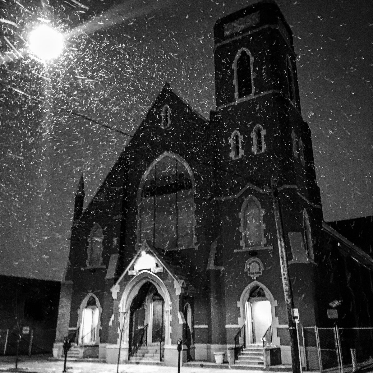 skyline513's tweet image. @SGHRevival #newportkentucky #cincinnati #fiveonethree #blackandwhite