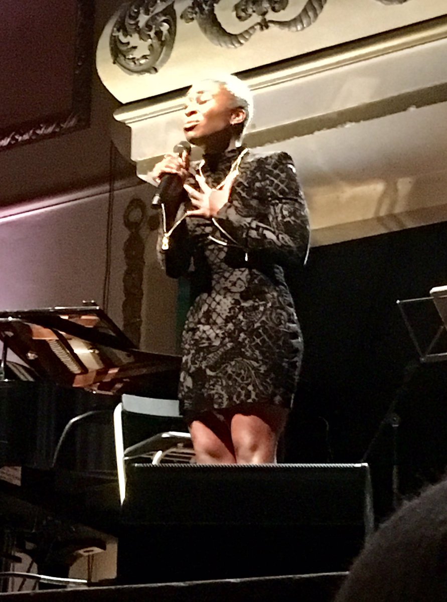 Jamie Brenner (JamieBrenner) Twitter