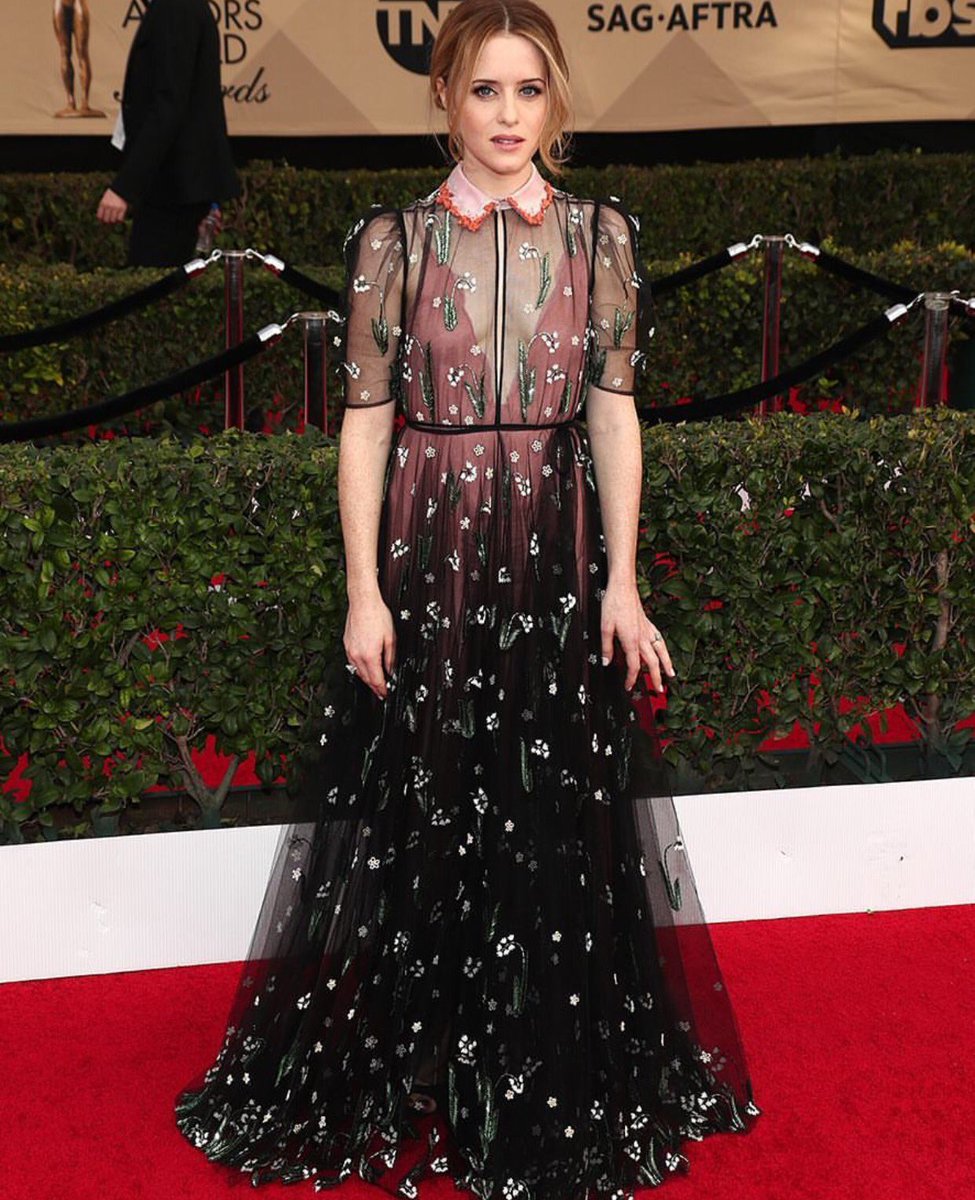 Claire Foy is red carpet #royalty in <a href="/MaisonValentino/">Valentino</a> attending the 23rd Annual #sagawards 🙌🏽💕 #bestdressed #sagawards #clairefoy #thecrown