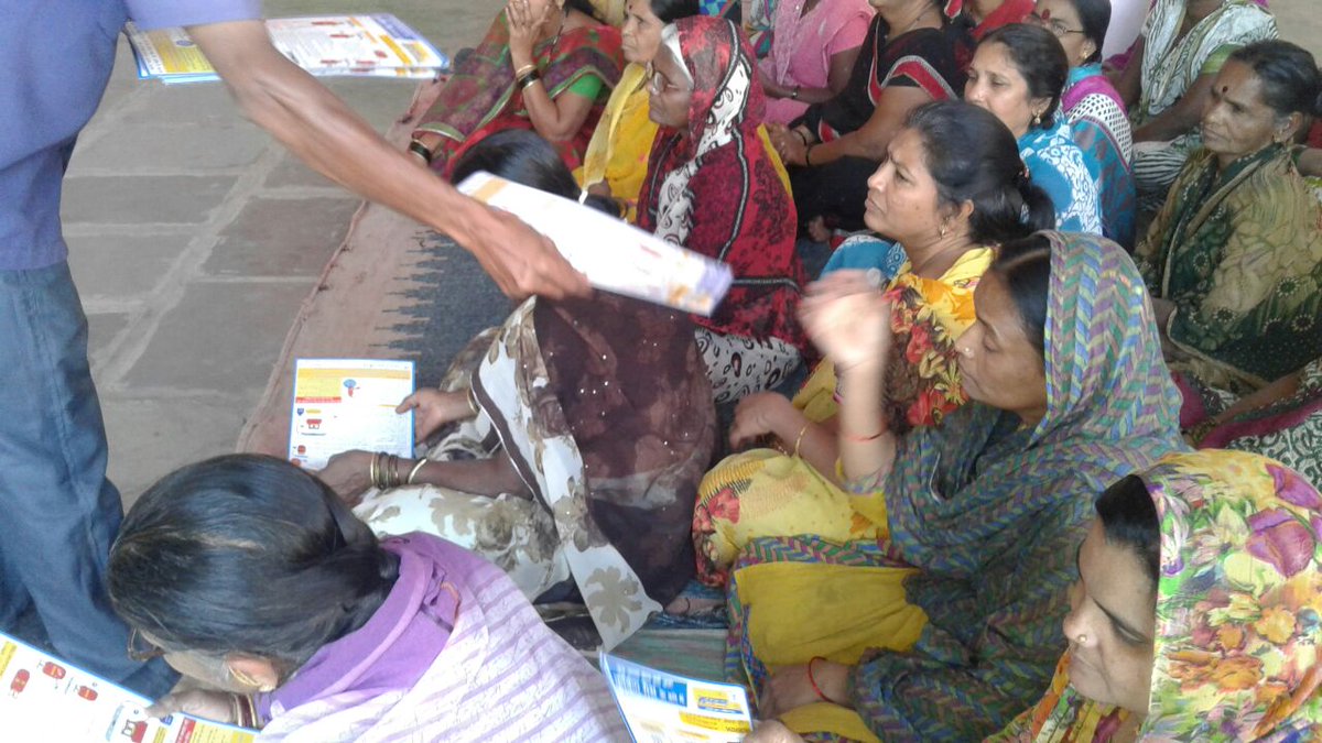 sumitbpcl's tweet photo. # Saksham 17#Safety workshop at SHIVAJI NAGAR, KARANJA by M/S KARANJA GAS, Karanja @ajaykumar4258 @vijaytilak1 @Sureshnair_BPCL https://t.co/U0vVbds8Ft