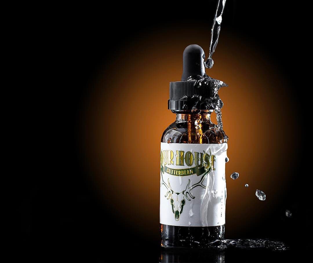 Dripping that Butterscotch Custard all day! <a href="/PourHouseVape/">Pour House</a> ---------------> <a href="/LFNTdistro/">LFNT</a> 📷: @tessaraephoto