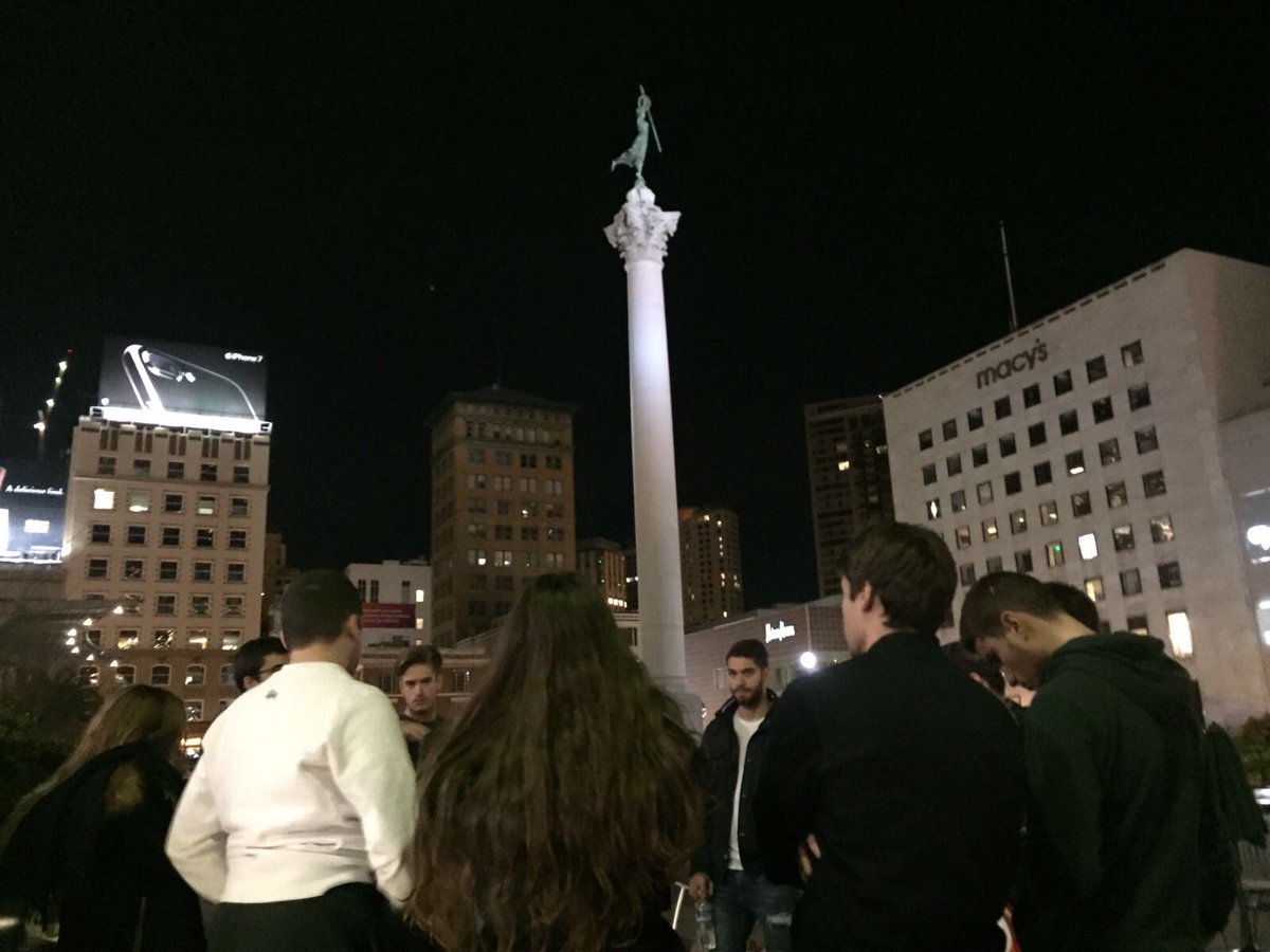 Infinecomp's tweet image. ¡ Cerrando una dura semana ! 😅 ¿Qué mejor sitio que Union Square? 😍