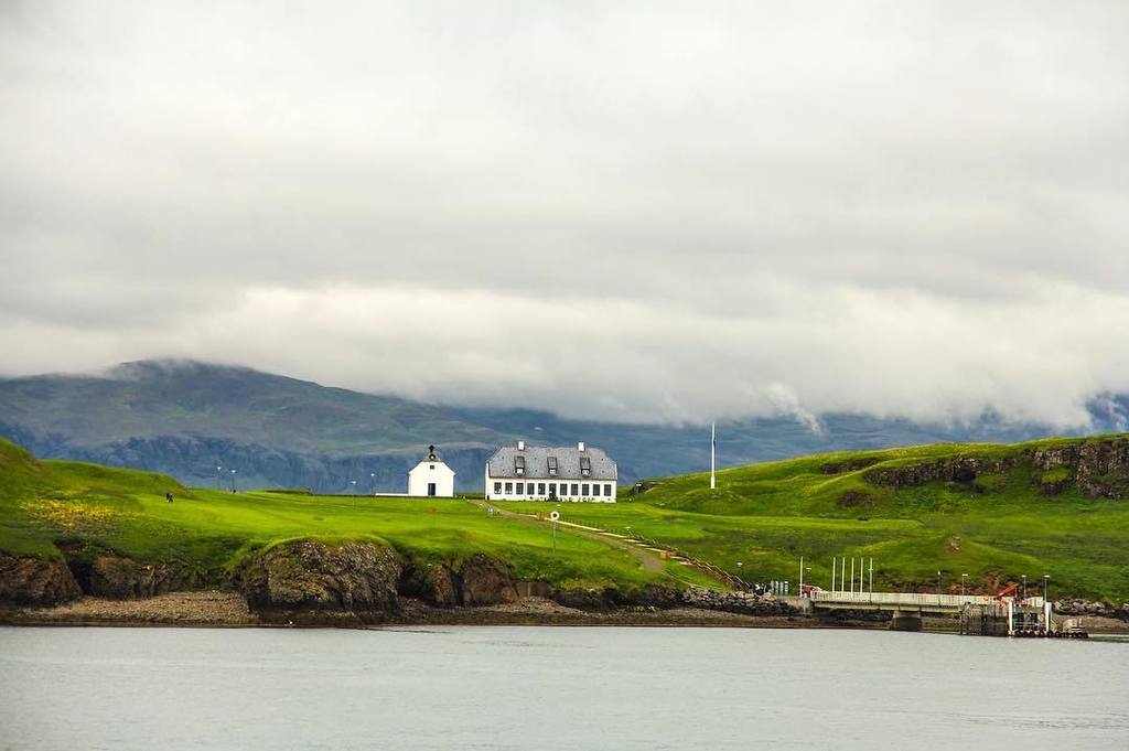 Good morning! Finally Monday again. Giving you a photo from this summer of Viðey Island in… ift.tt/2kEj72k