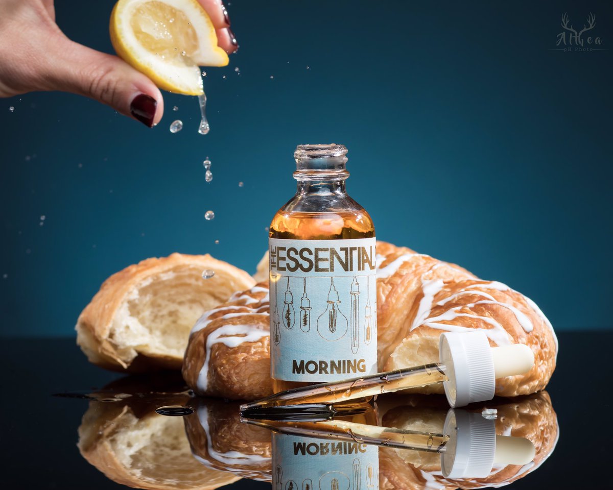 Essentials_Vape's tweet photo. That Lemon Dough-ssant tho! 🍋🥐🍋 @Essentials_Vape --------------> @LFNTdistro 📷: @althea_pH_photo https://t.co/hRuJ3j2SVz