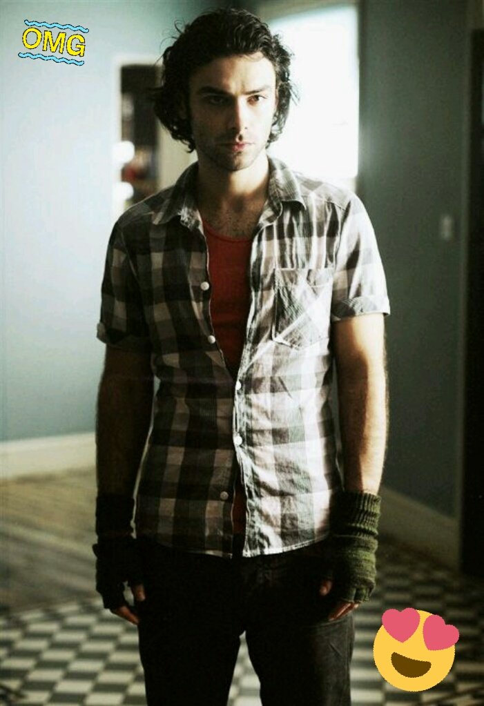 MonarcPrincess's tweet photo. @NINightOwl @HoltCarrington  @MsLaineyG @MCthedwarf @aaglosser Look who it is this hottie 💗💗😍🔥🔥💗💗 #OurMCM #MitchellMonday #AidanTurner #OMG👌 https://t.co/Jjm8Ka0sMB