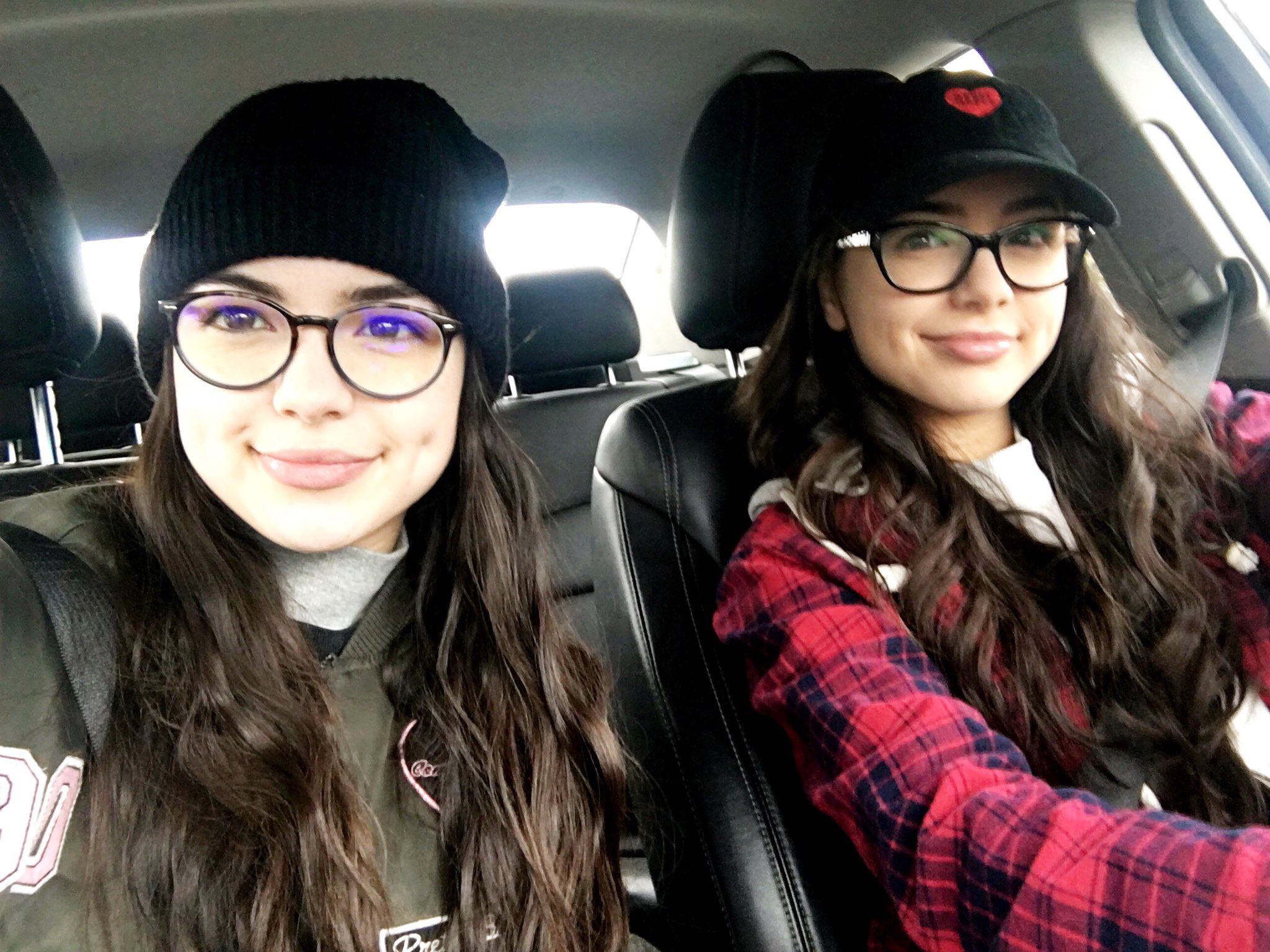 Merrell Twins on Twitter: "We love you all so much! is everyone? https://t.co/NvhPcef7hx" / Twitter