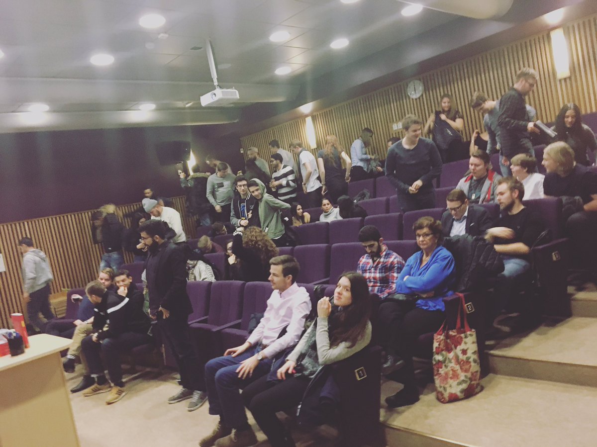 Paus under Joakim Medins föreläsning om "Vad händer i Irak efter Islamiska staten?"