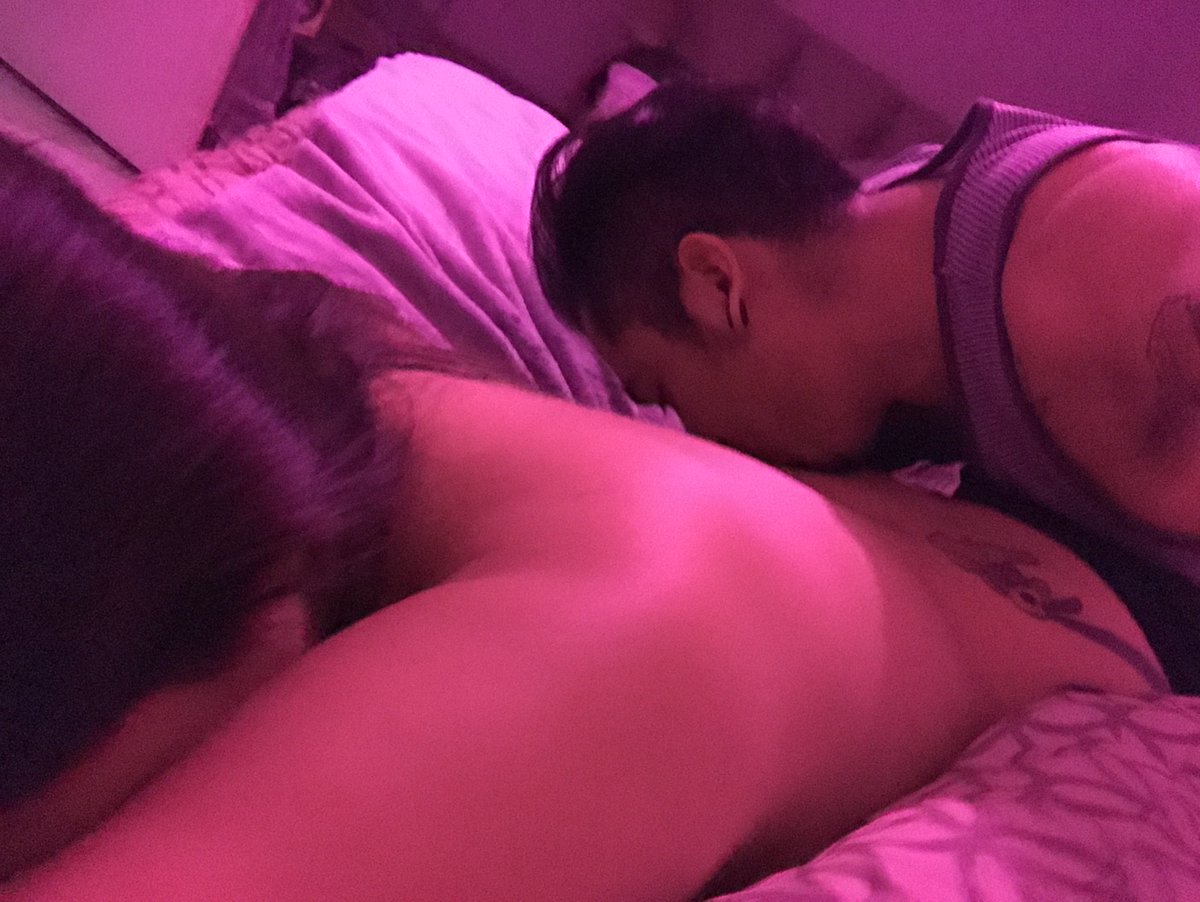 CarlosLopez260's tweet photo. ella 22 yo 31años , como deseo verla disfrutando de otro cuerpo que otros persona la haga gozar. somos de cuerna https://t.co/aUt4zgS2rX