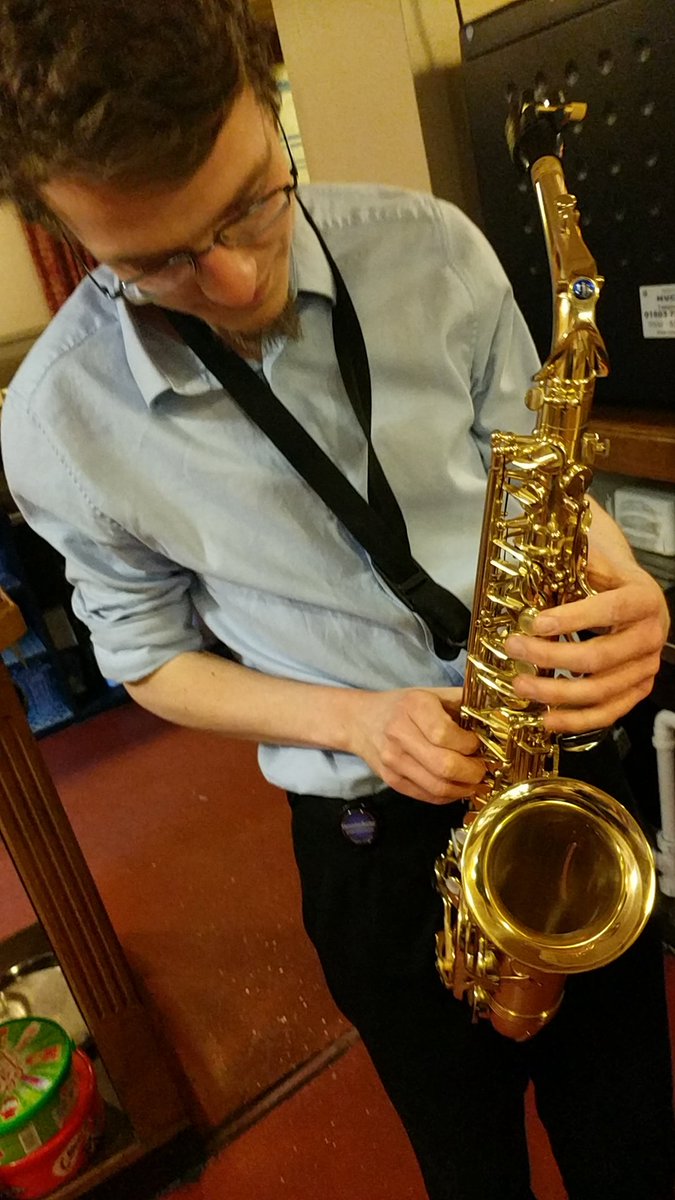 jadewarringon's tweet photo. @Hectic_Glow_  this is so much better 👌🎷 https://t.co/WS2nCRNln5