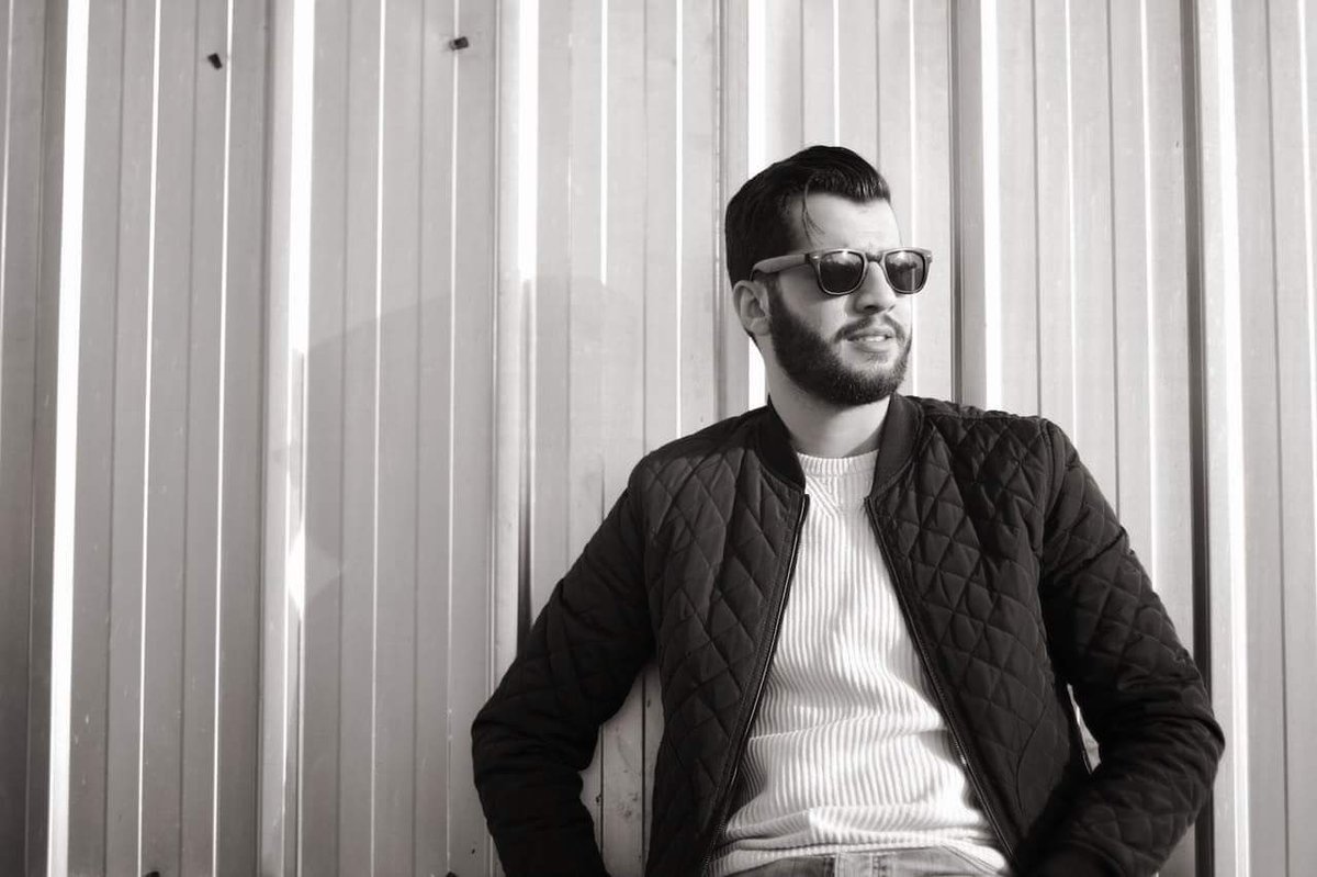 MarwanYSupport's tweet photo. الأنيق #مروان_يوسف 
@Marwan__Youssef 
#MarwanYoussef https://t.co/IyO9xCBaWn