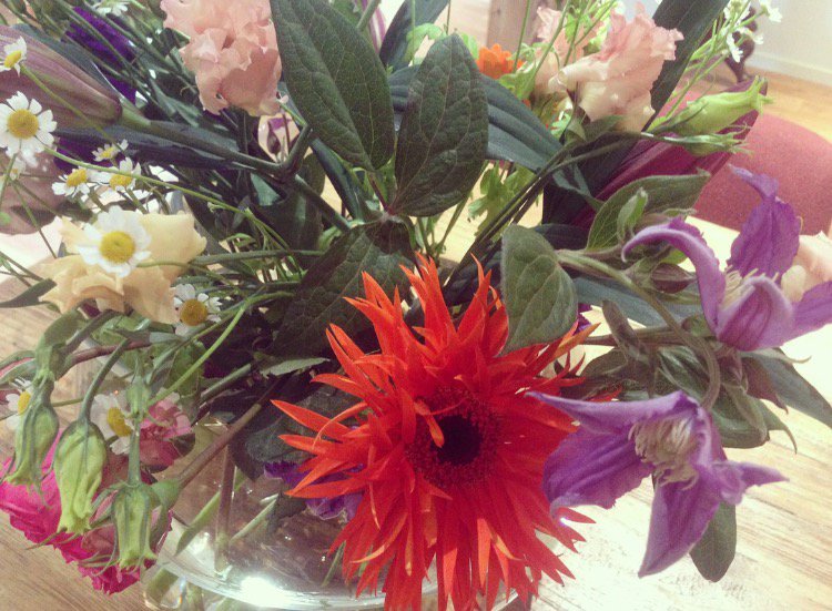 Vandaag is het weer maandag en beginnen we aan een nieuwe week. <a href="/Tenkatebloemen/">ten Kate</a> heeft prachtige bloemen afgeleverd bij <a href="/deventerpit/">Deventer PIT</a>.