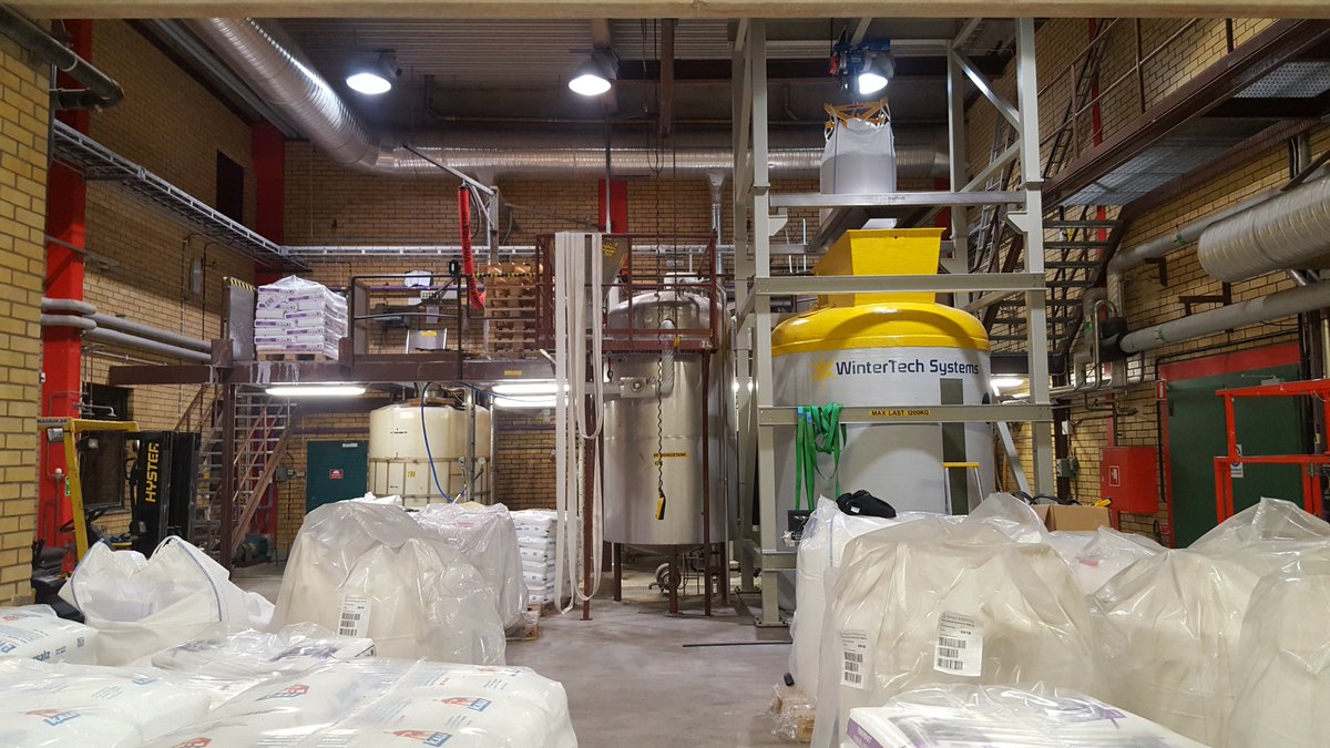 WTechSystems's tweet photo. I think the yellow really brightens up the room. Brine used in yeast manufacturing in Jästbolaget, Sweden. https://t.co/Ad7riaYR6A #salt https://t.co/0OQRbRcNYA