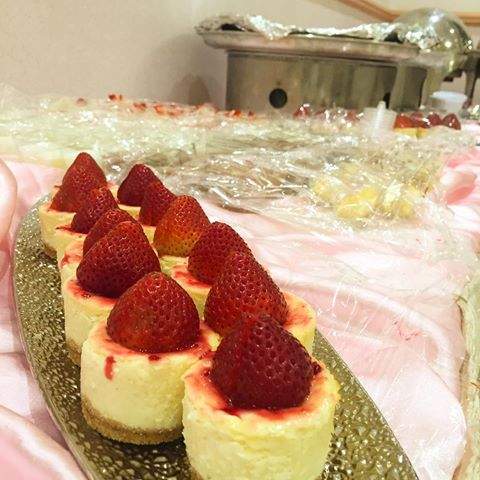 DP_BISTRO's tweet photo. Mini Cheesecake #Chezcake #De_Metro_Bakery (ღ˘ᴗ˘ღ) ♫･*:.｡. @DP_BISTRO @HiddenEuri https://t.co/vnaLoiG0KA