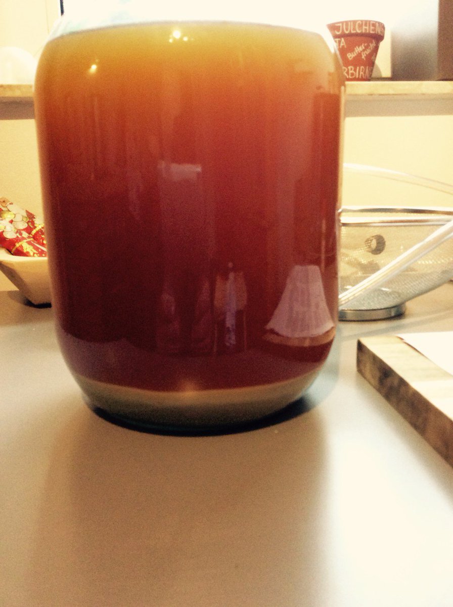 #Slowereat goes brewing! VIER Stunden #Brauerfahrung und VIER Wochen #Geduld! <a href="/besserbrauer/">Besserbrauer</a> slowereat.com/2017/02/05/slo…