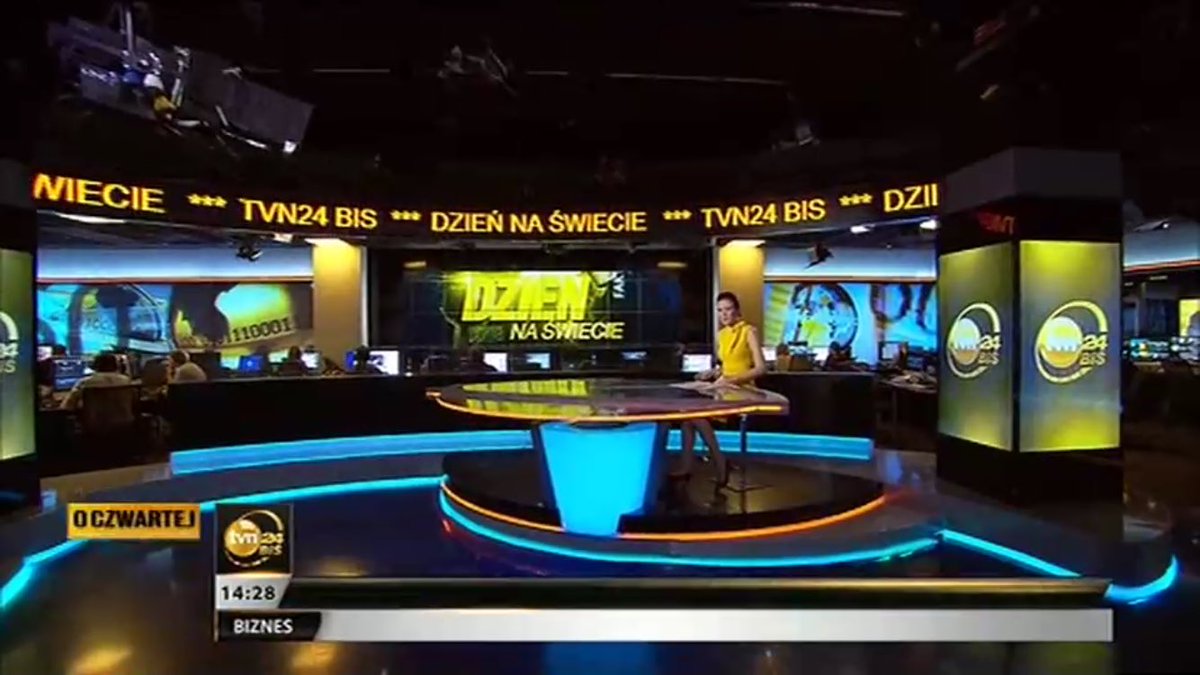 TVN24BiS's tweet photo. Stery w @TVN24BiS przejmuje @P_Stockinger. Będziemy się łączyć m.in. z @kowalskaac https://t.co/iu9id6PK20