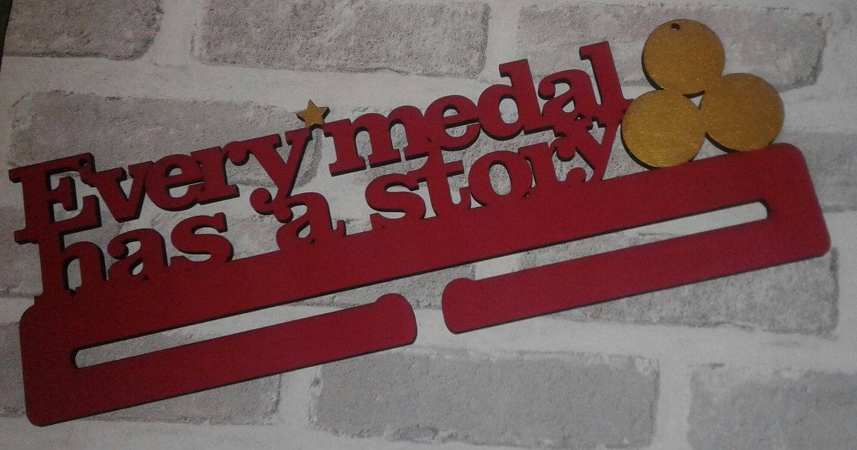 izzy_bizzys's tweet photo. Our brand new medal holders for all you sports fans #medals #medalholders #everymedaltellsastory https://t.co/tz66xHGhYE