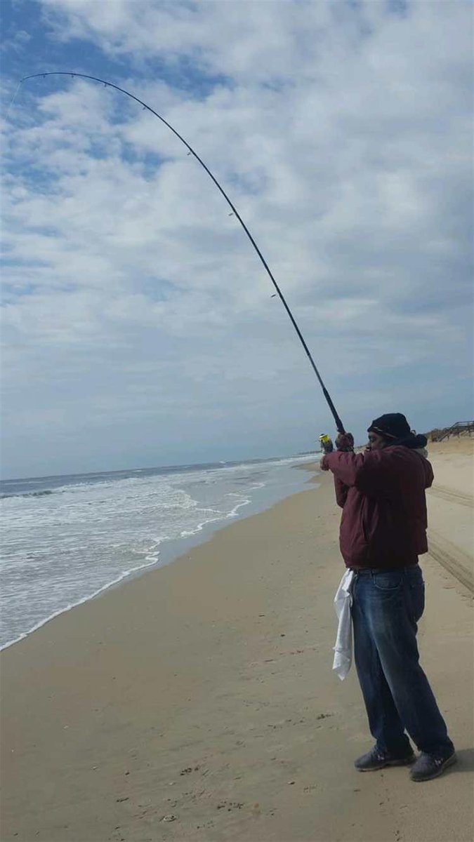 StackFishDotCom's tweet photo. What was your pre-Super Bowl routine? This guy went fishing. https://t.co/FMMciysDFy #surffishing #polebender #fishing #stackfish https://t.co/K8Lig5cY0l