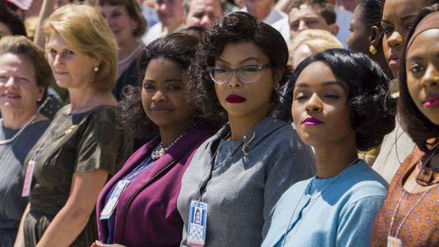 IndieWire's tweet photo. #HiddenFigures has earned $119.4 million; it passes "La La Land" to be the year's highest grossing Oscar nominee https://t.co/iBrgXSnp30 https://t.co/MncRJYmLsd